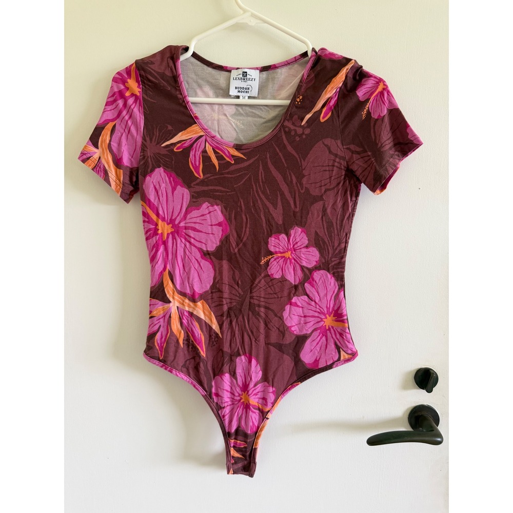Lexbreezy Hawaii x Buddah Mochi hibiscus bodysuit lole